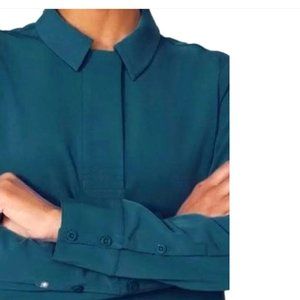 Figs long sleeve NAVY not the color in the image